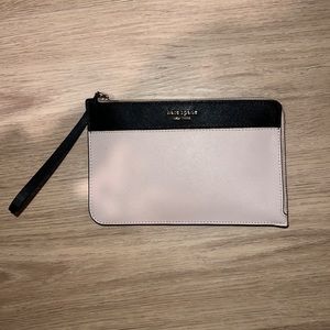 Kate spade Tan and black wristlet